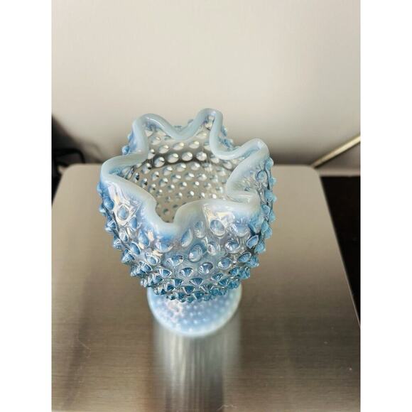 EUC Duncan Miller Blue Opalescent Glass Footed Hobnail Vase Ruffle Crimped - Picture 5 of 16